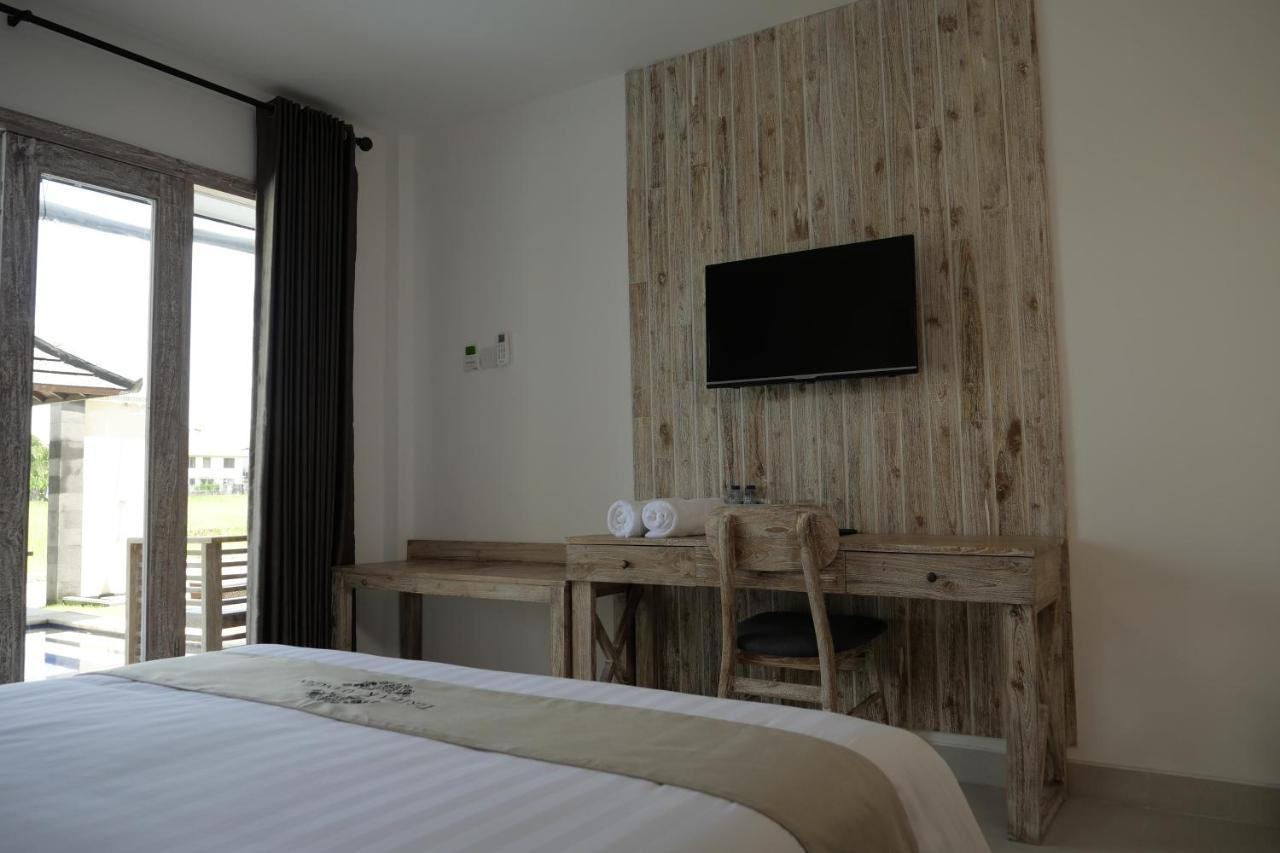 Tirtha Khayangan Hotel Canggu  Exterior photo